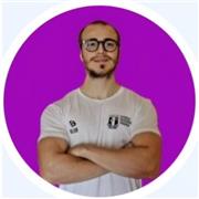 Personal Trainer della Fipe Strength Academy. Offre programmi di allenamento determinanti al raggiungimento dei propri obiettivi